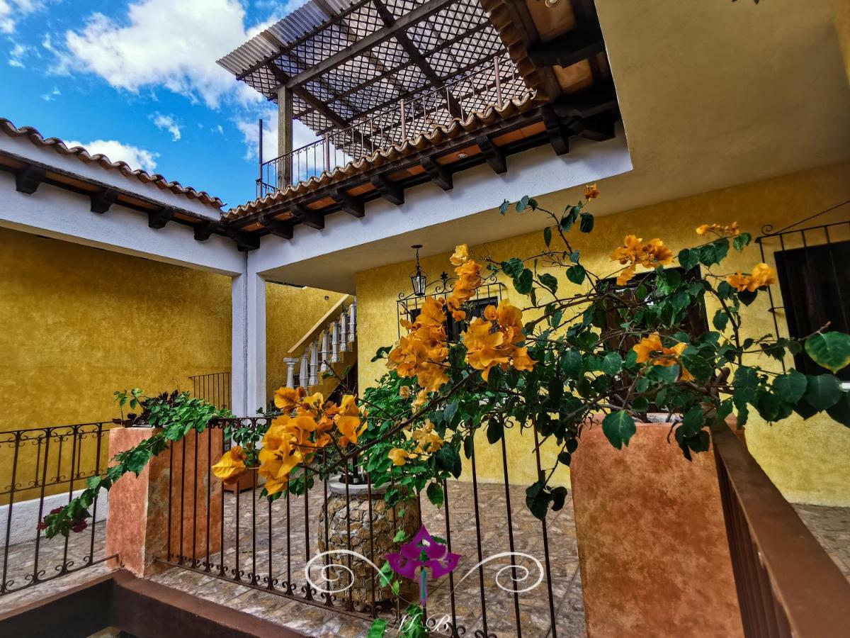 Maison Bougainvillea Antigua Eksteriør billede